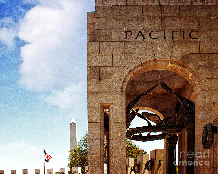 Fountain Photograph - Pacific by Tom Gari Gallery-Three-Photography