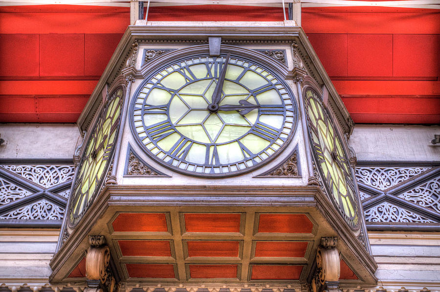 Paddington Railway Station Clock Photograph by David Pyatt