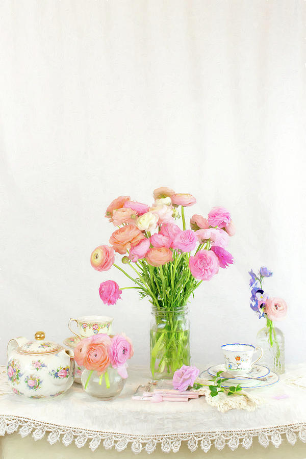 Painterly Ranunculus Tea Time Photograph by Susan Gary