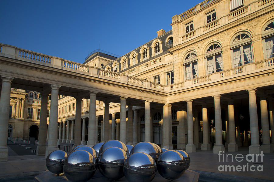 Palais Royal Courtyard Morning Photograph by Brian Jannsen