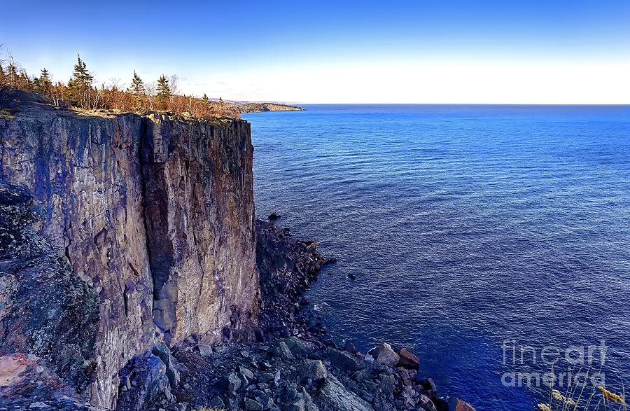 Palisade Head Lookout Photograph by Bryan Benson