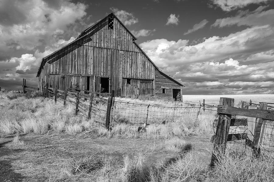 Palouse Barn 3260 Photograph by Bob Neiman - Pixels