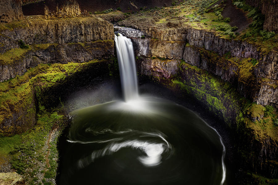 Palouse Falls 1 Photograph by Mike Penney