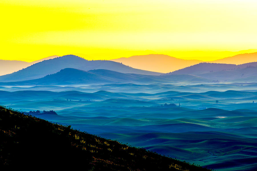 Palouse mountain in dawn color Photograph by Hisao Mogi