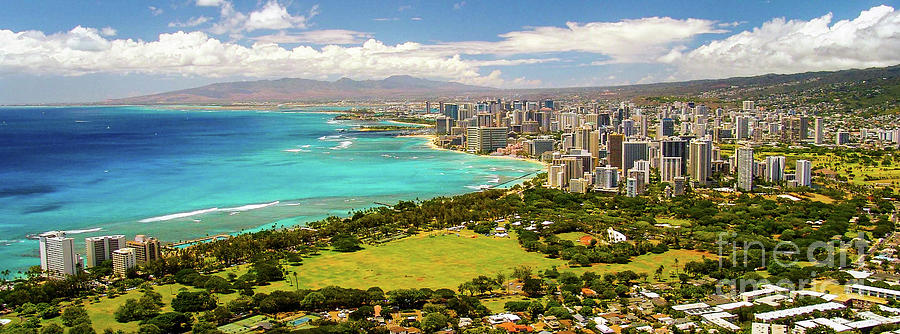 Honolulu Photograph - Waikiki Beach, Honolulu - Panorama by D Davila