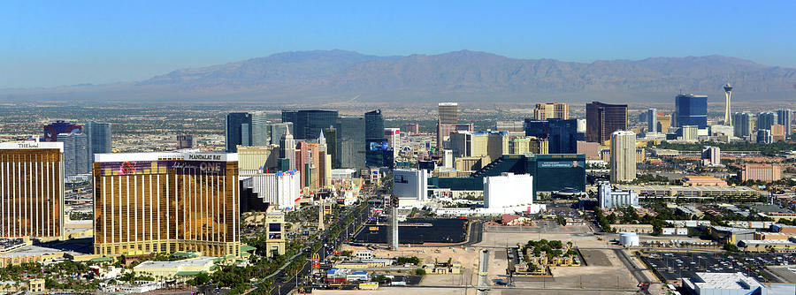 Las Vegas Photograph - Panoramic Las Vegas by David Lee Thompson