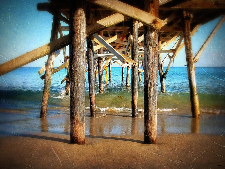 Paradise Cove Pier Photograph by Glenn McCarthy Art and Photography