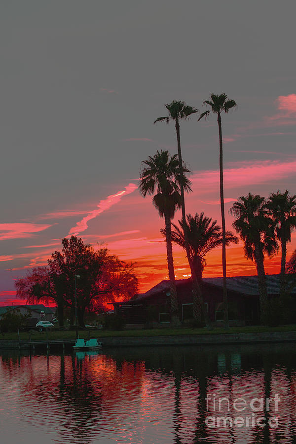 Paradise Lake In Arizona Photograph by Beverly Guilliams