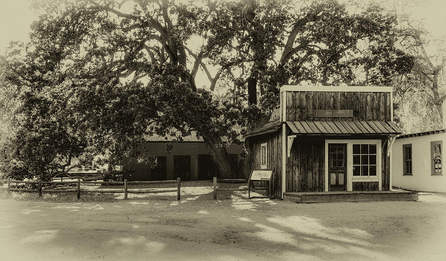 Paramount Ranch Barber Shop And Stable - b/w Photograph by Gene Parks