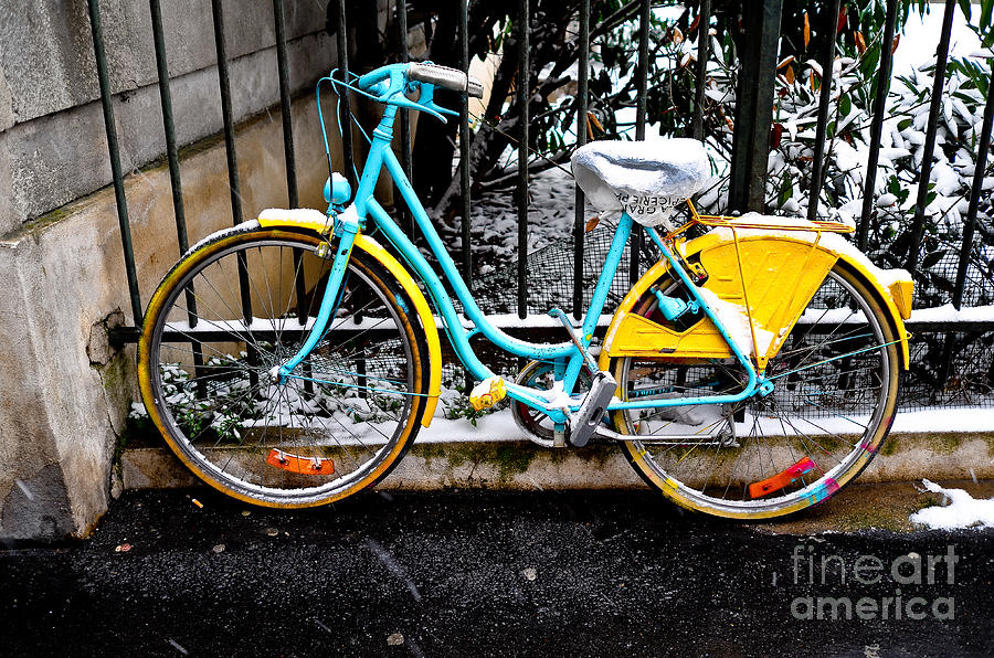 Classic Paris Bicycle Photograph by M G Whittingham