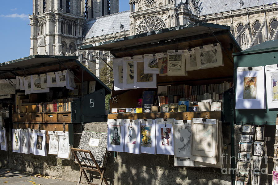Paris Photograph - Paris Booksellers by Juli Scalzi