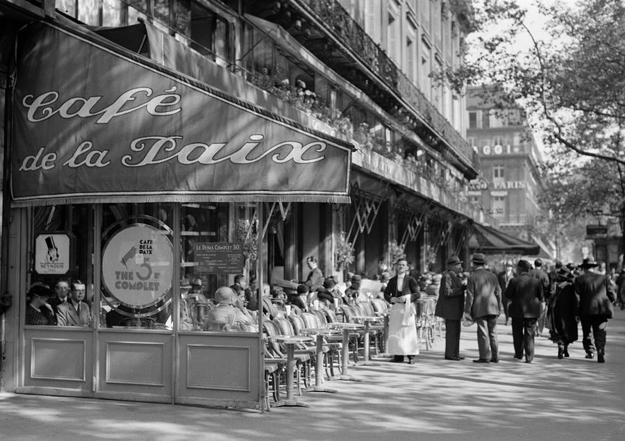 Paris Cafe 1935 Photograph by Andrew Fare