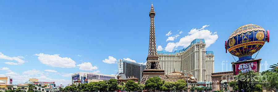 Paris Casino in Front of the Bellagio Fountains 3 to 1 Ratio Photograph by Aloha Art