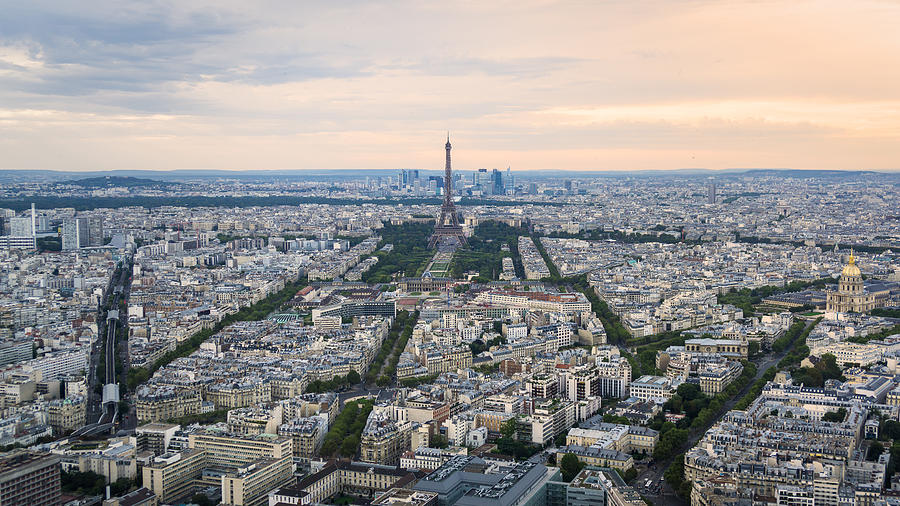 paris-from-above-ai-p-vardhanabindu.jpg