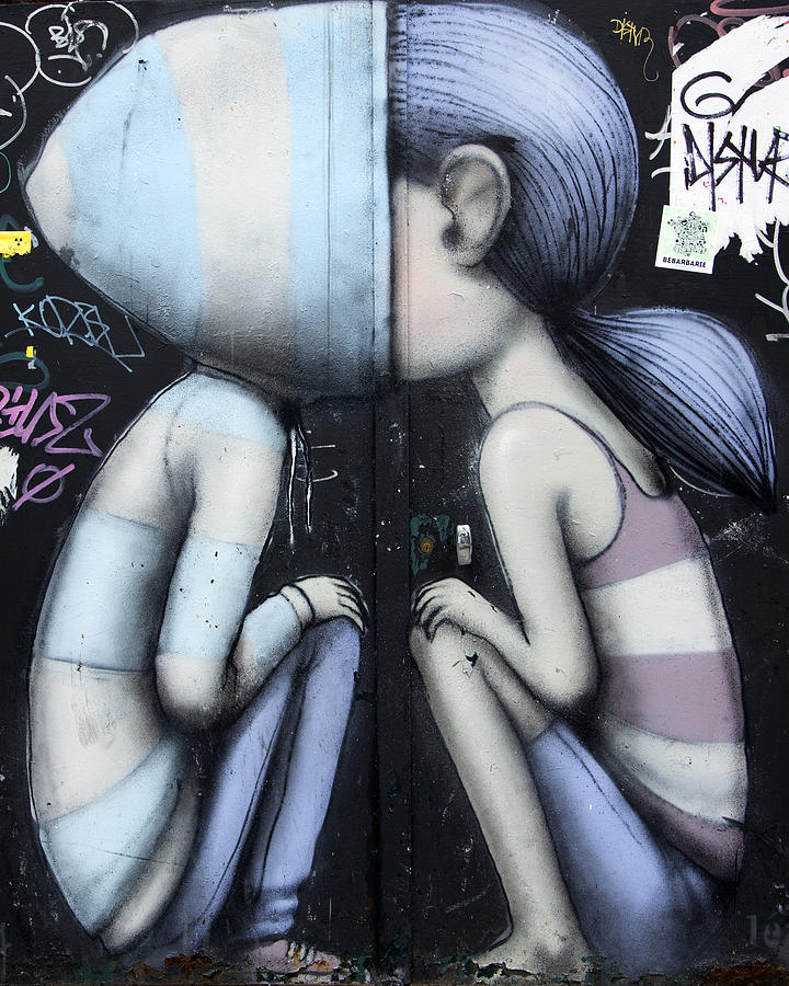 Paris Grafitti Boy and Girl Photograph by Gigi Ebert