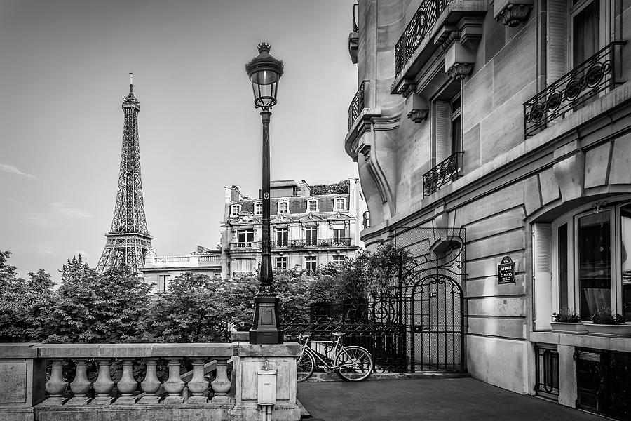 Paris Photograph - Parisian Charme - monochrome by Melanie Viola