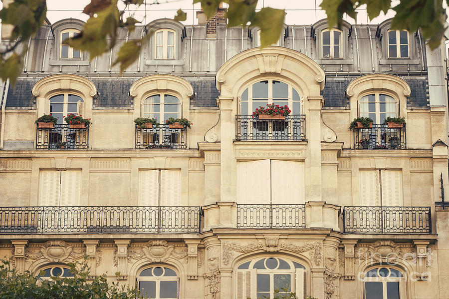 Paris Photograph - Parisian Home by Juli Scalzi