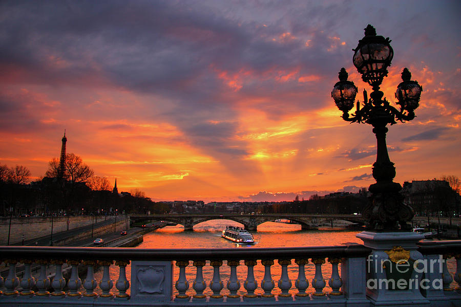 Architecture Photograph - Parisian sunset by Howard Ferrier