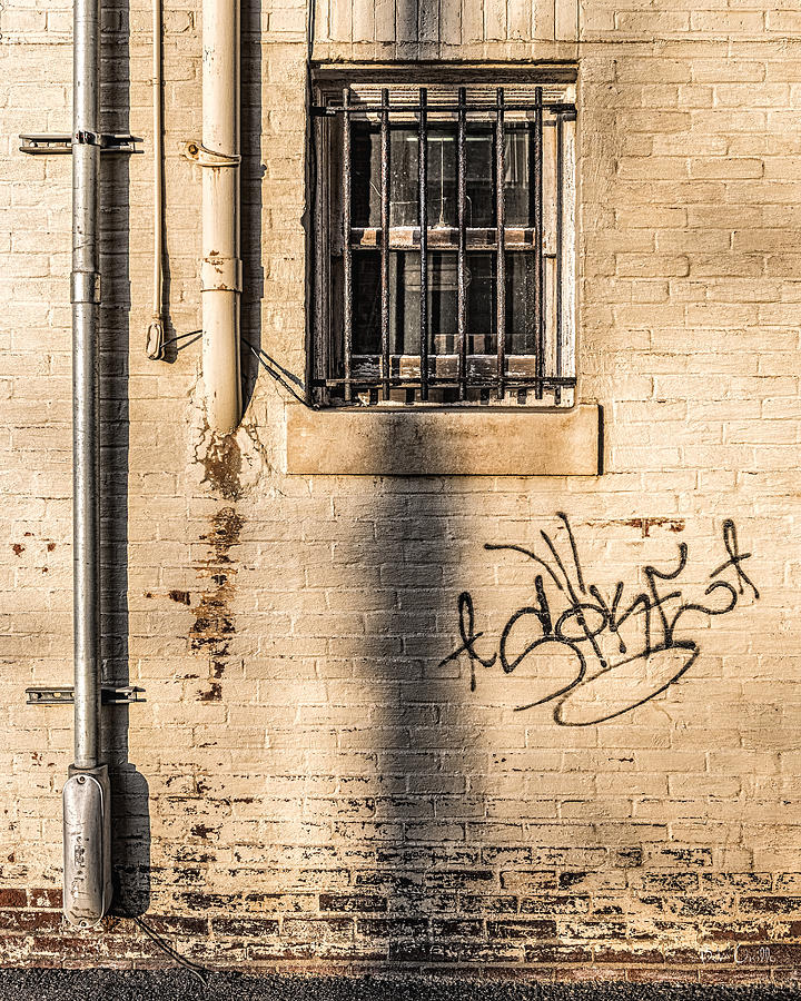 Park Street Alley Window Photograph by Bob Orsillo