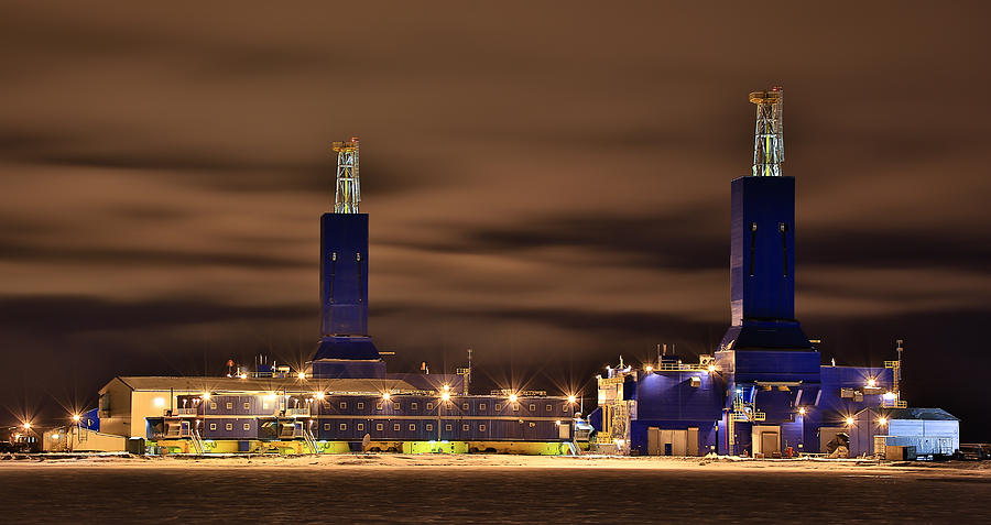 Oil Rig Photograph - Parker Drilling Rigs In Prudhoe Bay Alaska by Sam Amato