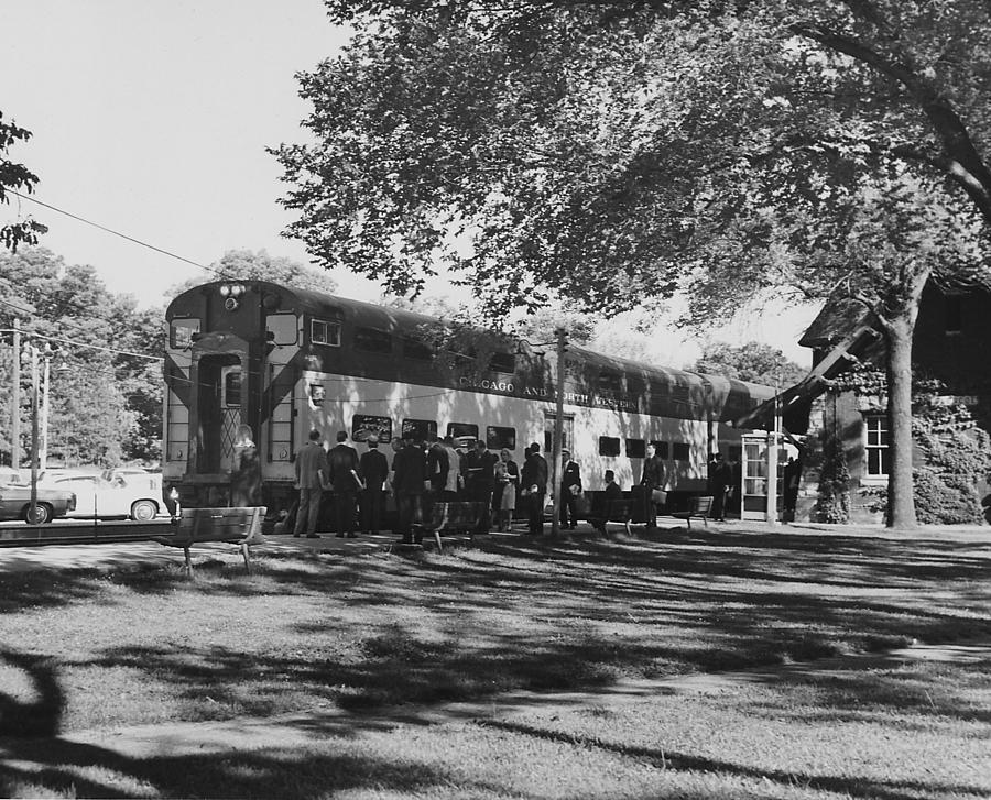 Passengers at Train Cab in Glencoe Photograph by Chicago and North Western Historical Society