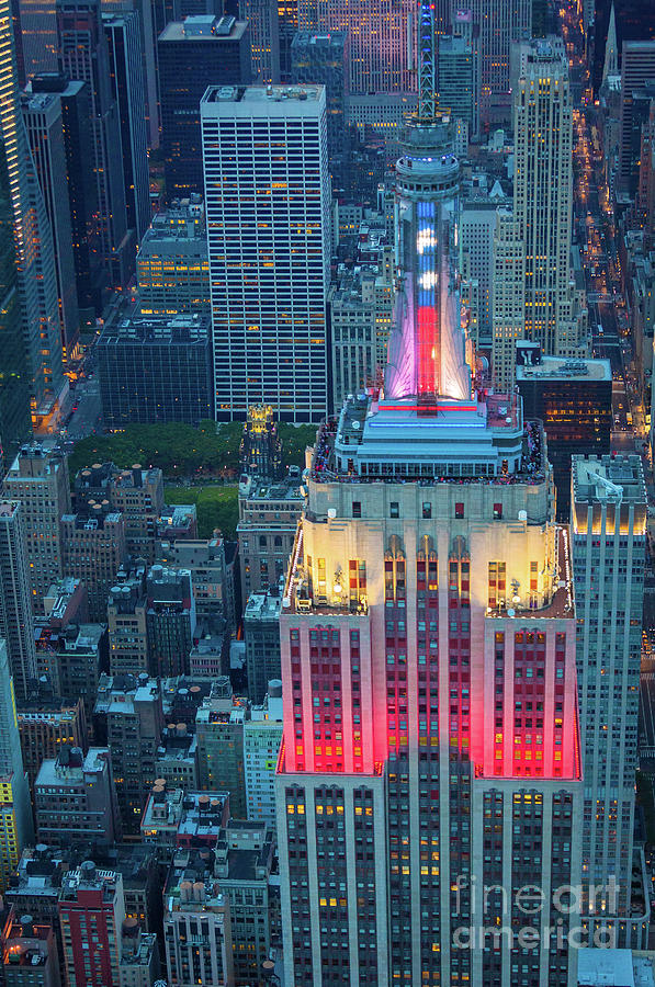 Empire State Building Photograph - Patriotic Empire State by Inge Johnsson