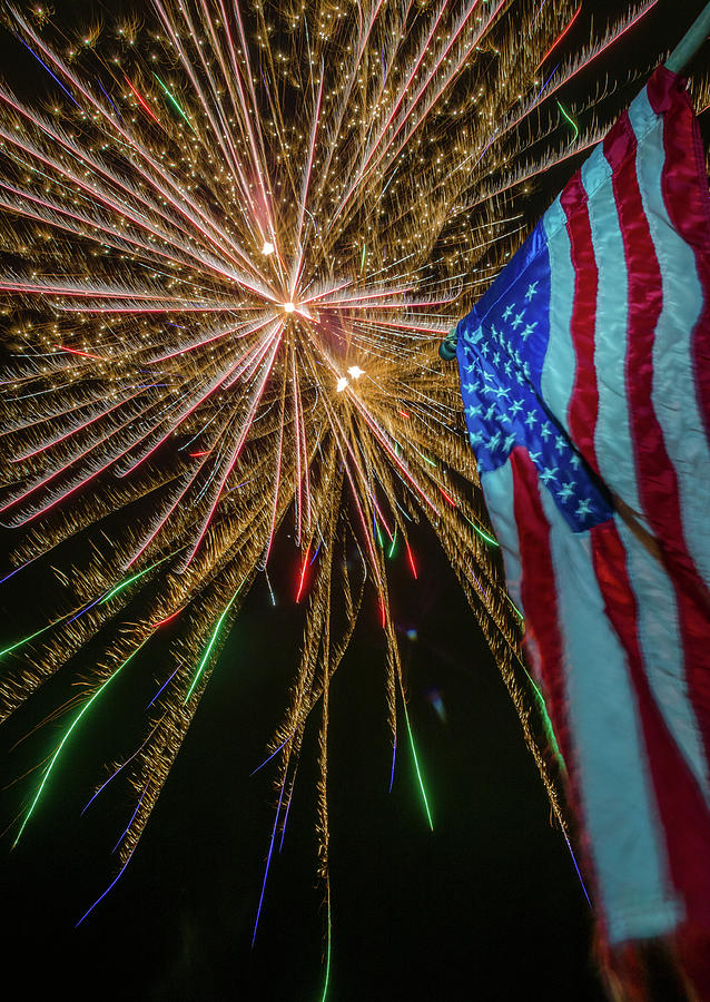 Patriotic Fireworks Photograph by David Hart