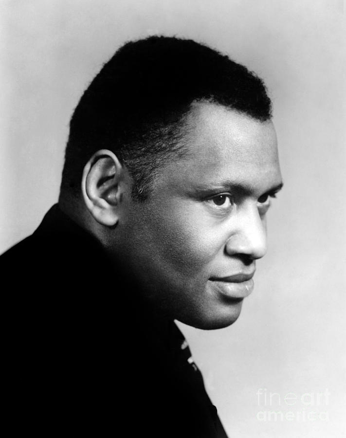 Paul Robeson Photograph by Granger