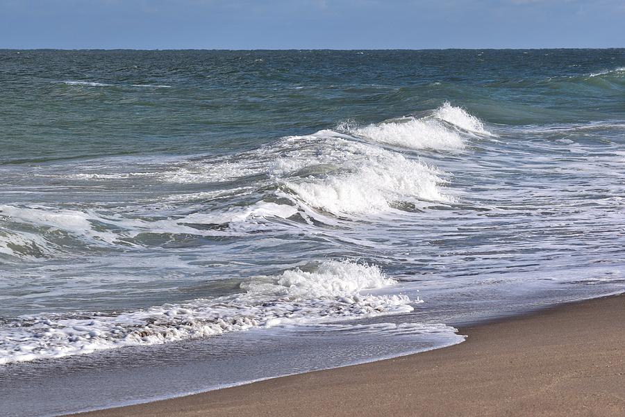 Peaceful Waves Photograph by Vicki Lewis