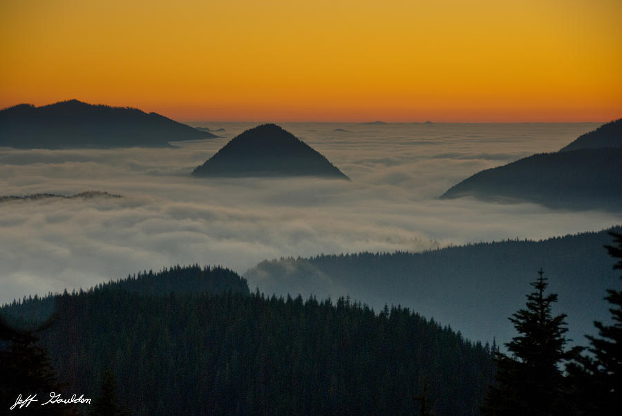 Peaks Above the Fog at Sunset Photograph by Jeff Goulden