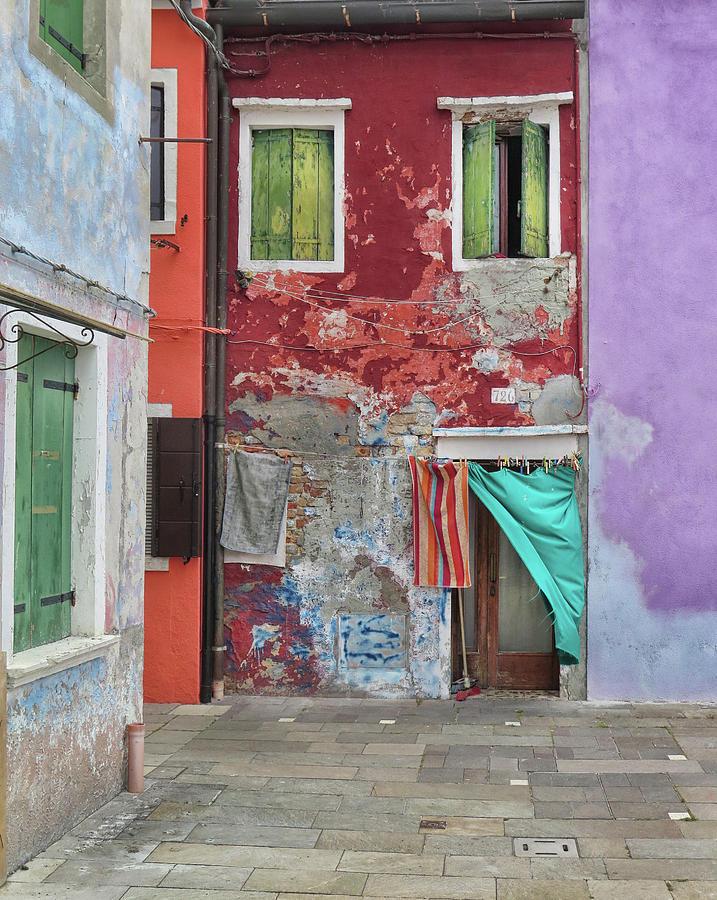 Peeling Paint In Burano Photograph by Dave Mills