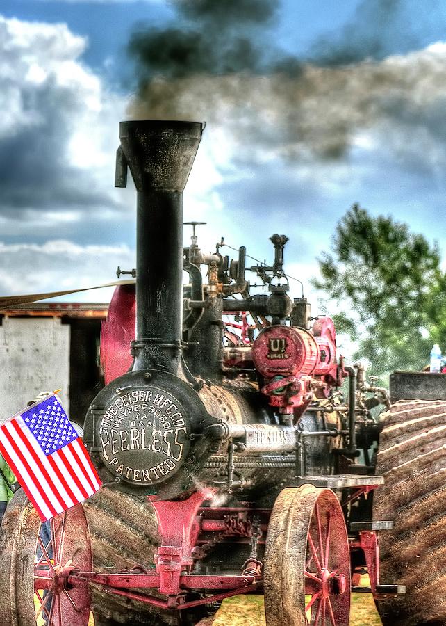 Peerless Steam Tractor 3389 10 X 14 Photograph by Jerry Sodorff