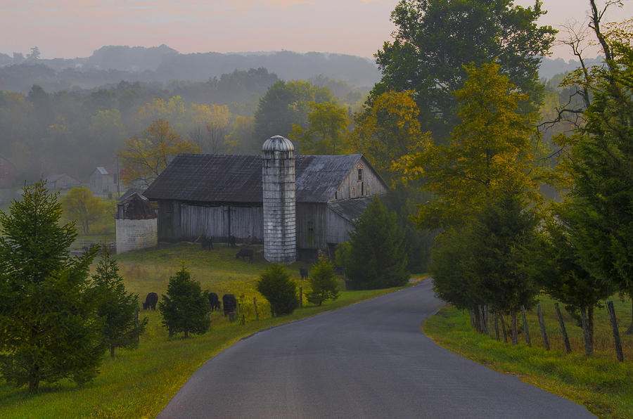 Pennsylvania Country Road Photograph by Bill Cannon