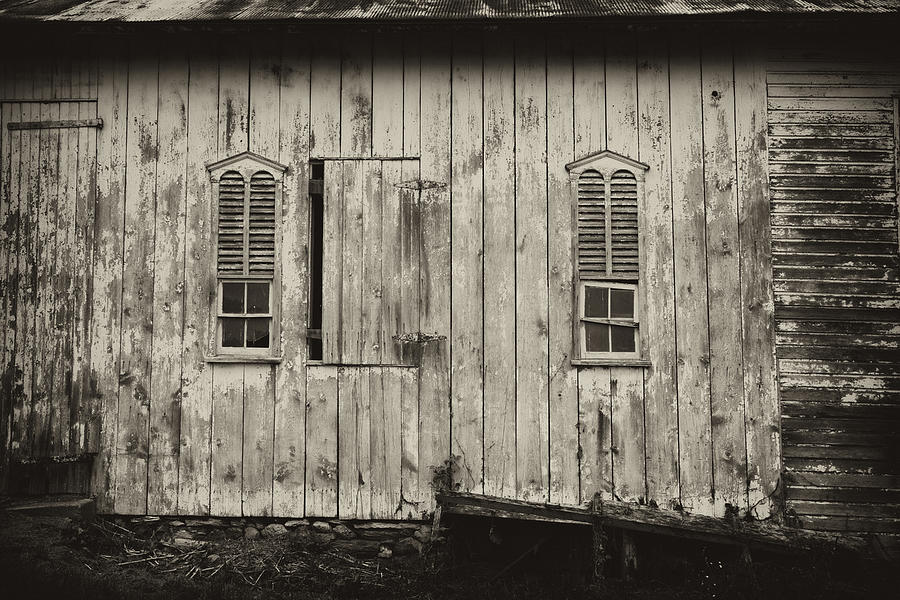 Pennsylvania Dutch Barn Photograph by Hugh Smith