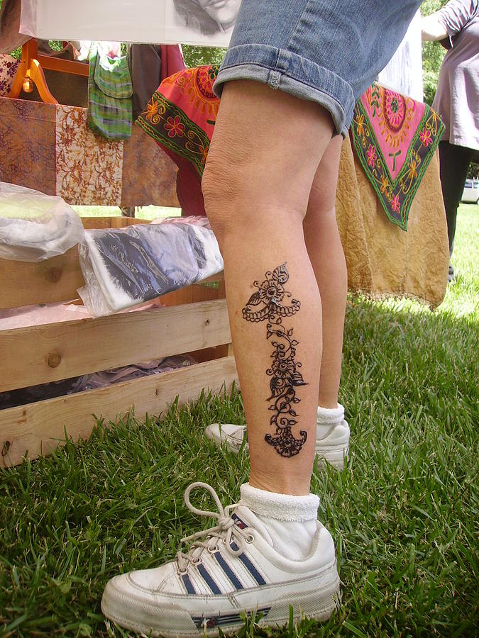 Leg Henna Tattoo For Feet  Imágenes españoles