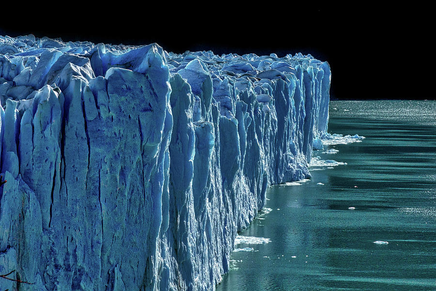 Nature Photograph - Perito Moreno Glacier - Patagonia by Stuart Litoff