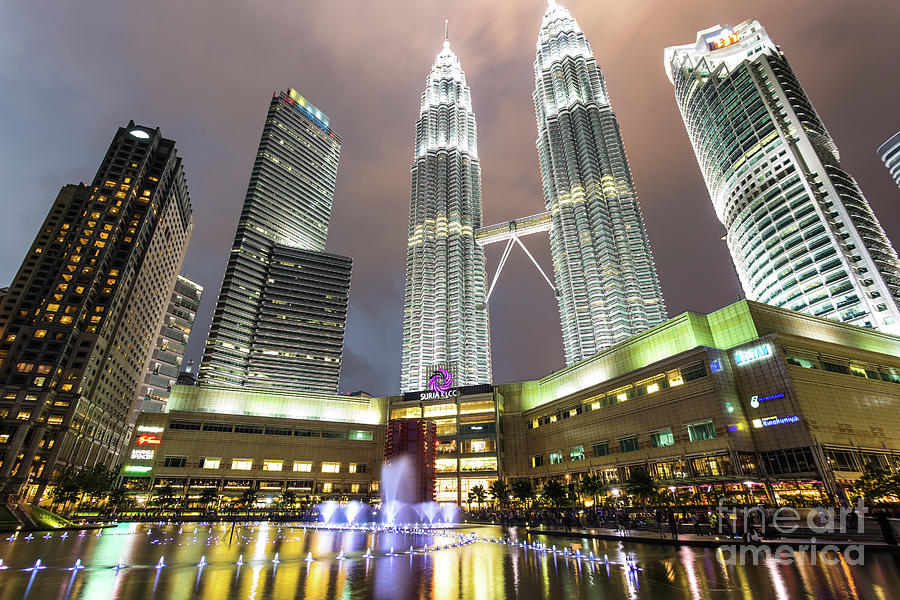 Petronas Twin Towers in Kuala Lumpur Photograph by Didier Marti