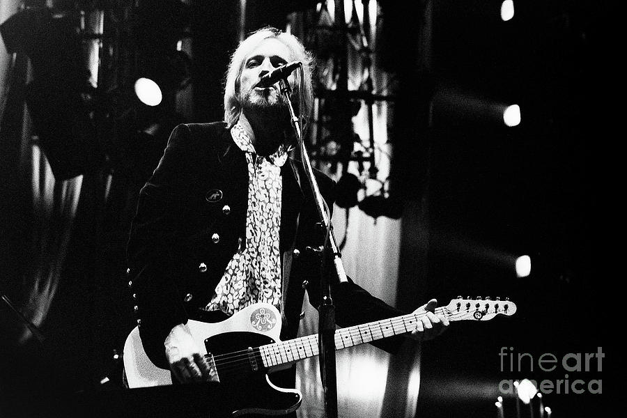 Tom Petty Photograph - Petty-95-Tom-0502 by Gary Gingrich Galleries
