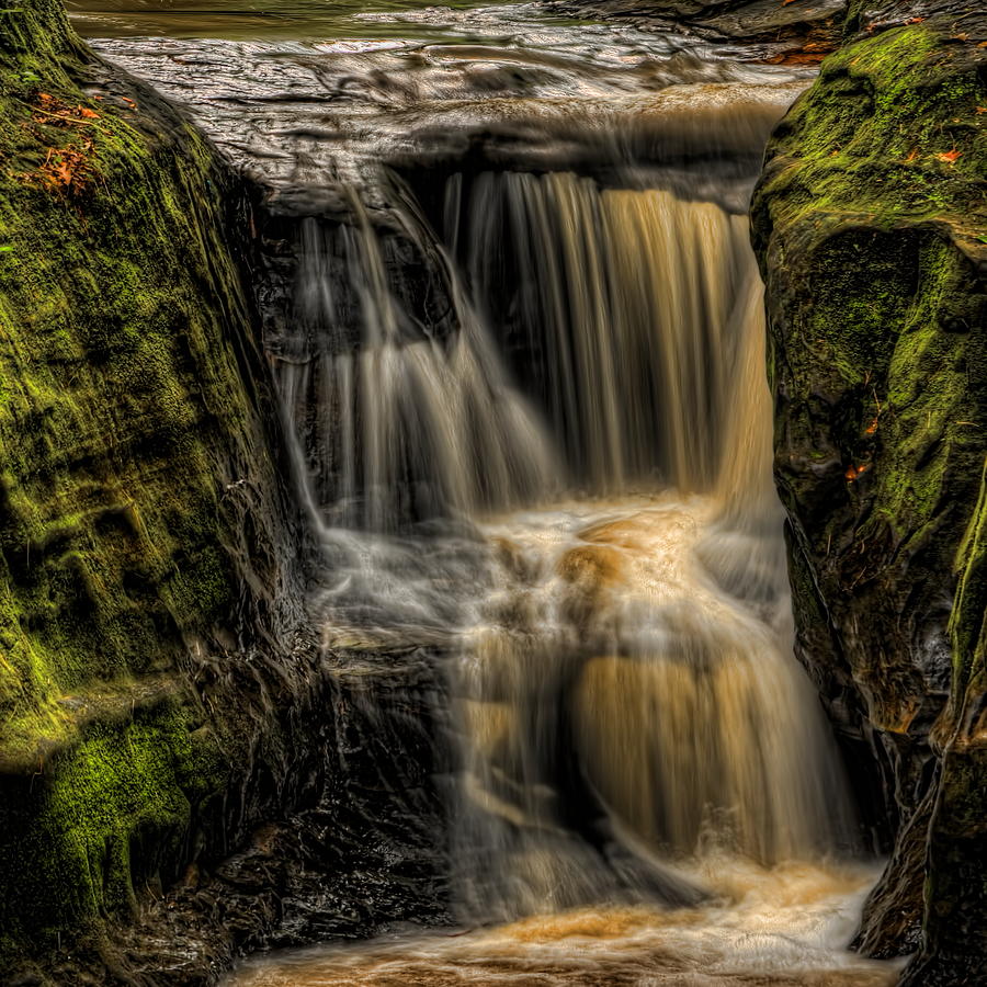 Pewits Nest Middle Falls Square Photograph by Dale Kauzlaric
