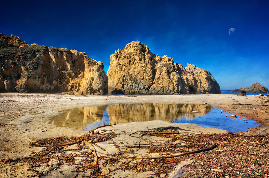 Pheiffer Beach - Keyhole Rock #16 - Big Sur, CA Photograph by Jennifer Rondinelli Reilly - Fine Art Photography