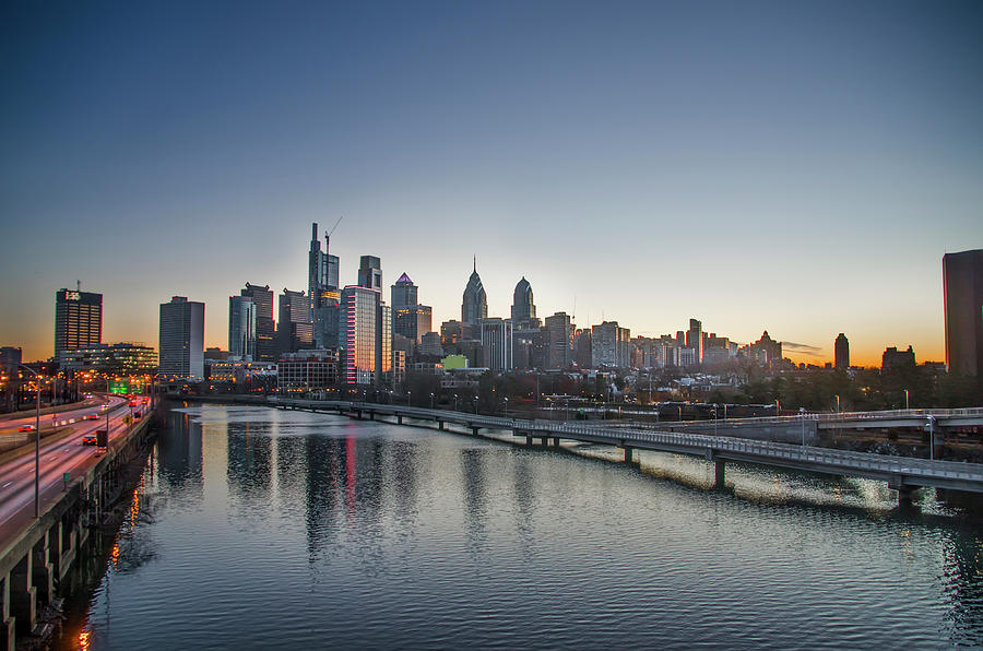 Philadelphia at Dawn from the South Street Bridge Photograph by Bill Cannon
