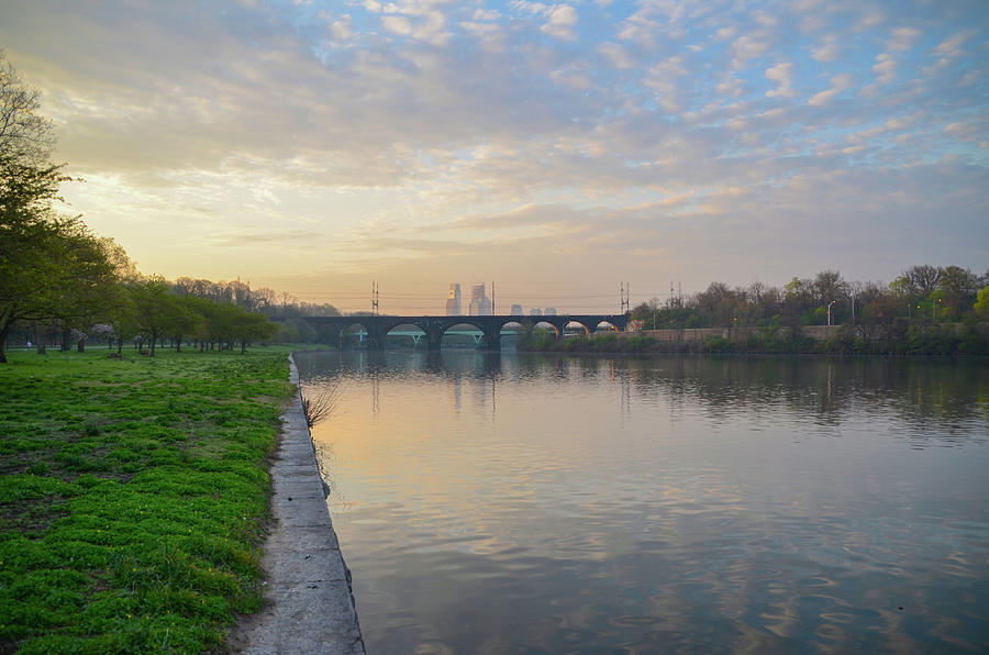Philadelphia Cityscape from the Schuylkill in the Morning Photograph by Bill Cannon