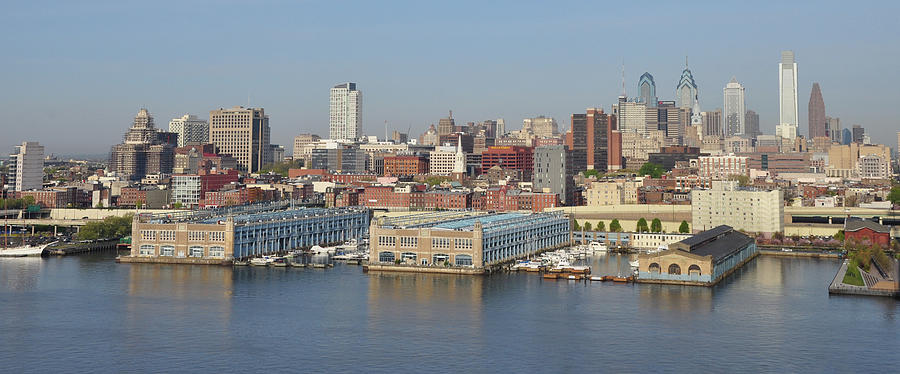 Philadelphia - Delaware River Waterfront Photograph by Bill Cannon