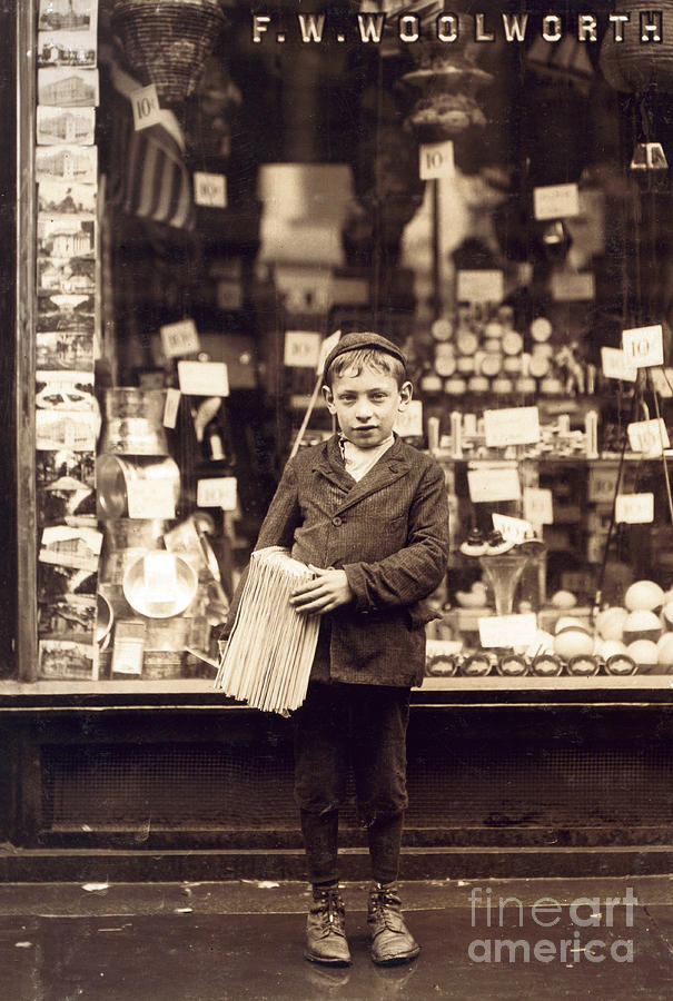 Philadelphia Newsboy, Lewis Hine, 1910 Photograph by Science Source