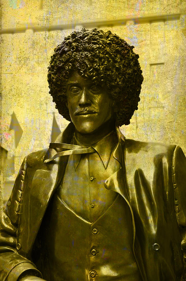 Thin Lizzy Photograph - Philip Lynott Statue by Martina Fagan