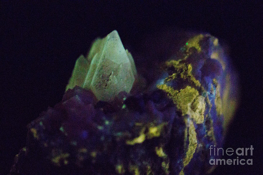 Phosphorescent Calcite On Dolomite Photograph by Ted Kinsman