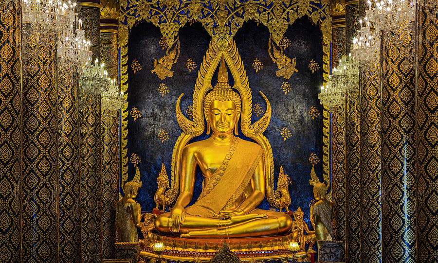 Phra Buddha Chinnarat Photograph by Anek Suwannaphoom