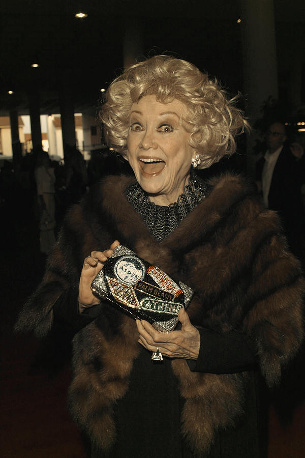 Phyllis Diller Photograph by Nina Prommer