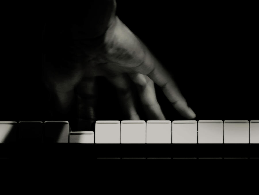 Black And White Photograph - Pianists Hand by Tianxin Zheng