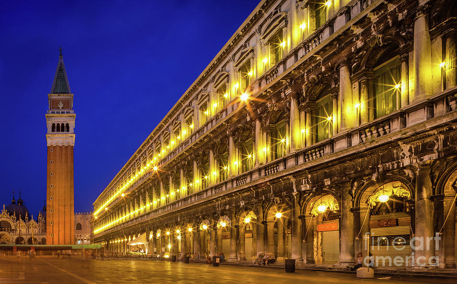 Piazza San Marco by night Photograph by Inge Johnsson